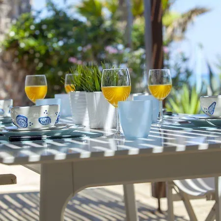 “you Have Found The Perfect 5 Star Villa” 34 איה נאפה